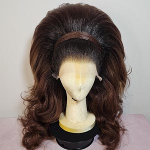 Double stacked drag wigs (alternate Chinese colors)