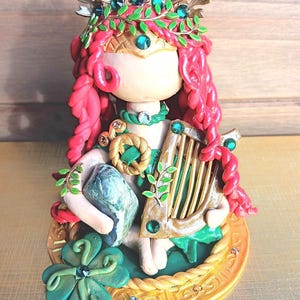 Celtic Goddess, Eriu Sculpture with Irish Harp, Irish Home Decor, Ireland Gifts, Spiritual Decor, Pagan Alter Figurine with Rhyolite