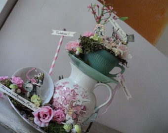 Alice in Wonderland Centerpiece