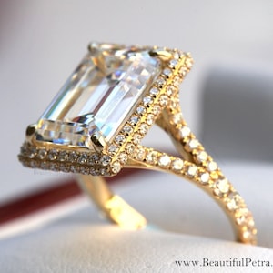 GIA certified - 4 carat - Emerald Cut Diamond engagement ring - 18k Yellow Gold - Luxury - engagement -- wedding ring - Bph027