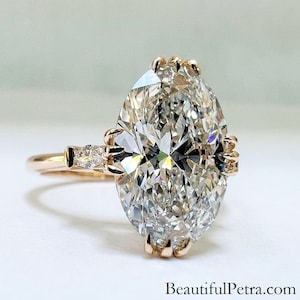 Lab Grown Oval Diamond Engagement Ring-  BeautifulPetra.com - Certified - Bp037