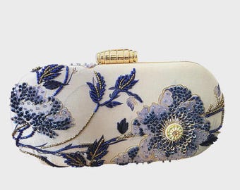 Handmade Blue Floral Beaded Clutch – Embroidered Wedding Evening Purse, Luxury Bridal Party Handbag, Elegant Designer Flower Clutch Bag