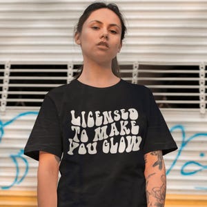 Zabawna koszulka dla kosmetyczki, prezent dla specjalisty od pielęgnacji skóry, kosmetologa, licencjonowanego kosmetyczki, bluza z kapturem, prezent dla kosmetyczki, prezent dla kosmetyczki