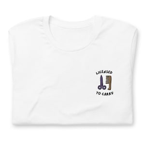 刺繍入りTシャツ、美容師用Tシャツ、ヘアスタイリスト用シャツ、ヘアガールギフト、ヘアスタイリスト用ギフトアイデア、美容師用ハサミ