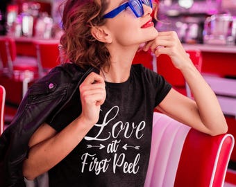 Camiseta "Amor a primera vista": regalo para esteticista
