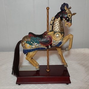 San francisco music box carousel horse - Etsy 日本