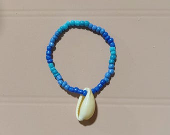 Beaded seashell bracelet | Handmade Jewelry | Beach bracelet | Vacation bracelet| summer bracelet | ocean