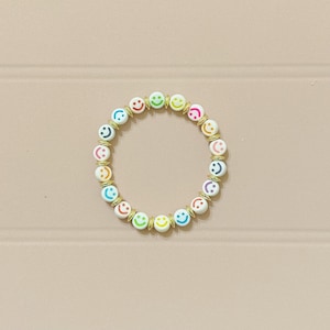 Smiley face bracelet | Handmade Jewelry | Gold bead bracelets | Colorful | Happy | Smiles |Smiley face | Clay beads | Summer bracelets