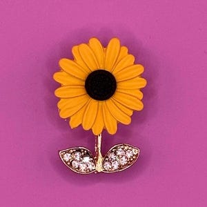 Sunflower Brooch: Floral Lapel Pin, Wedding Bouquet Charm