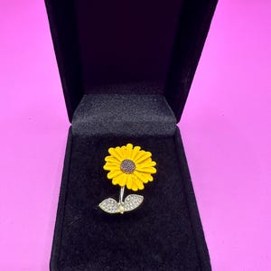 Sonnenblume Brosche