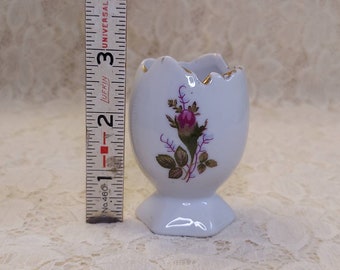 Moss Rose Egg Shaped Vase Vintage Japan Made White with Pink, So Pretty