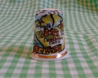 Vintage Isle of Wight Map Souvenir Thimble, Bone China Made in England Collectible, Ventnor, Osborne House, Yarmouth, Carisbrook Castle