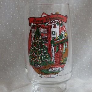 1984 McCrory Stores Coca Cola Santa Christmas Tumbler Coke Glass