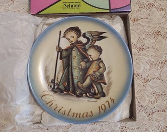 Vintage Guardian Angel Collectible Plate Schmid Hummel 1974 Christmas Made in West Germany