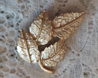 Brooch Vintage Leaf Pin Gold Toned Metal Compound Leaves Pin