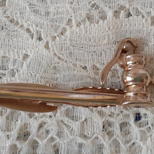 Vintage Water Pump Tie Bar or Tie Clip by Hickok with Moveable Handle