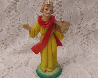 Nativity Figure Wise Man or King 3.5 Inches Tall Hong Kong Plastic for your Christmas Creche or Epiphany Collection Vintage