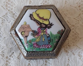 Vintage Bonnet Girl Trinket Box Sweet 1970s Metal Jewelry Box