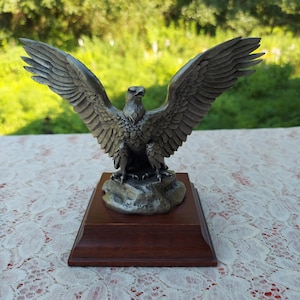 Vintage Hudson Pewter Eagle Figure 1982 Signed LA ROCCA