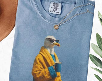 T-shirt Seagull Drinking Coffee : T-shirt unisexe aux couleurs confortables