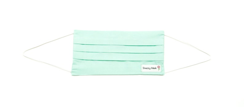 green surgical mask green surgical mask