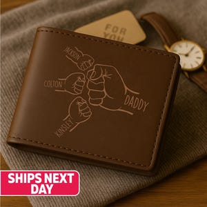 Custom Dad Fist Bump Leather Wallet, Personalised Engraved Wallets with Kids Names, Father's Day Presents, New Dad Gifts, Gifts for Daddy