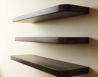 Wisząca drewniana półka z zaokrąglonymi krawędziami – rustykalny wystrój kominka, nowoczesna minimalistyczna półka ścienna, elegancki design z litego drewna