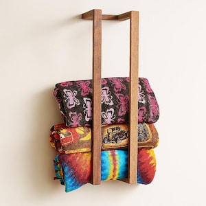 Wall Mounted Wooden Towel Rack – Natural Wood Blanket Rack – Blanket Display Ladder – Bathroom Towel Decor – Farmhouse Organizer