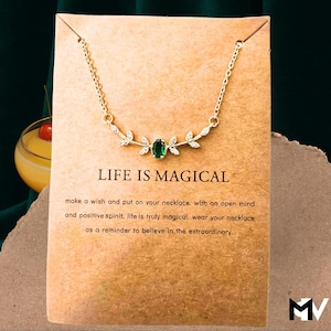 Collier à breloques « La vie est magique » avec carte à message – Cadeau minimaliste pour elle – Bijoux bohèmes, pendentif significatif