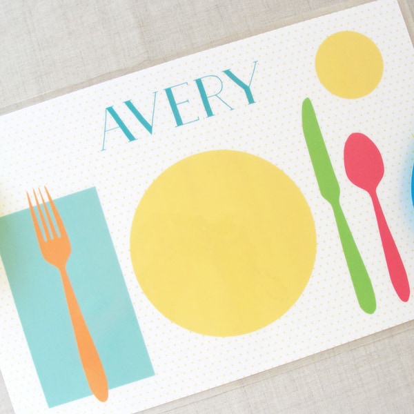 Learn to Set the Table Placemat, Personalized Children Placemat, Toddler Placemat, Gift for Kids, Preschool Age, Montessori Practical Life