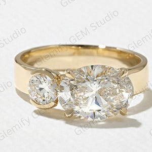 Lünette Set Ost-West 3 TCW Oval Moissanite Diamant Verlobungsring 14K Gold Solitaire Hochzeit Zigarrenband Jubiläumsgeschenk Ring