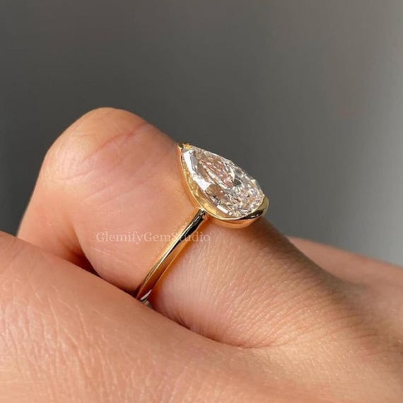 Half Bezel Set 4 CT Pear Cut Moissanite Diamond Engagement Ring 14K Solid Gold Solitaire Wedding Ring Anniversary Gift Promise Ring For Her