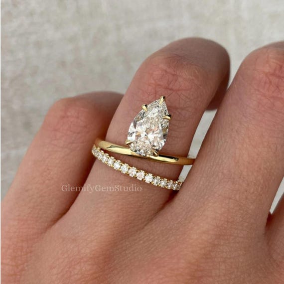 Unique 2 CT Pear Cut Moissanite Engagement Ring With Solitaire Split Matching Band 14K Solid Gold Perfect Wedding Anniversary Gift Ring