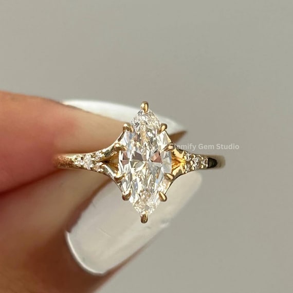 Vintage 3.00 CT Marquise Cut Moissanite Engagement Ring With 14K Solid Yellow Gold Solitaire Ring With Unique 8 prong Wedding Art Deco Ring