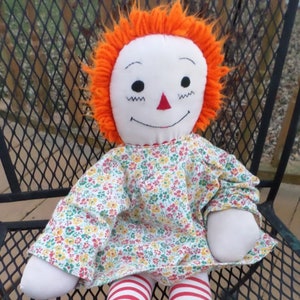 Raggedy Ann 24&#39;&#39; Doll with Orange Hair w/ I Love You Heart - Print Dress