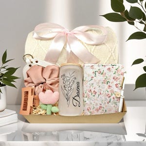 Gift box, Personalized gift box, Hug gift box, Thank you gift box, Mother's Day gift, Birthday gift, Unique gift box, Gift for mom