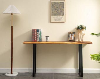 Konsola Live Edge: stolik kawowy z orzecha południowoamerykańskiego z metalowymi nogami