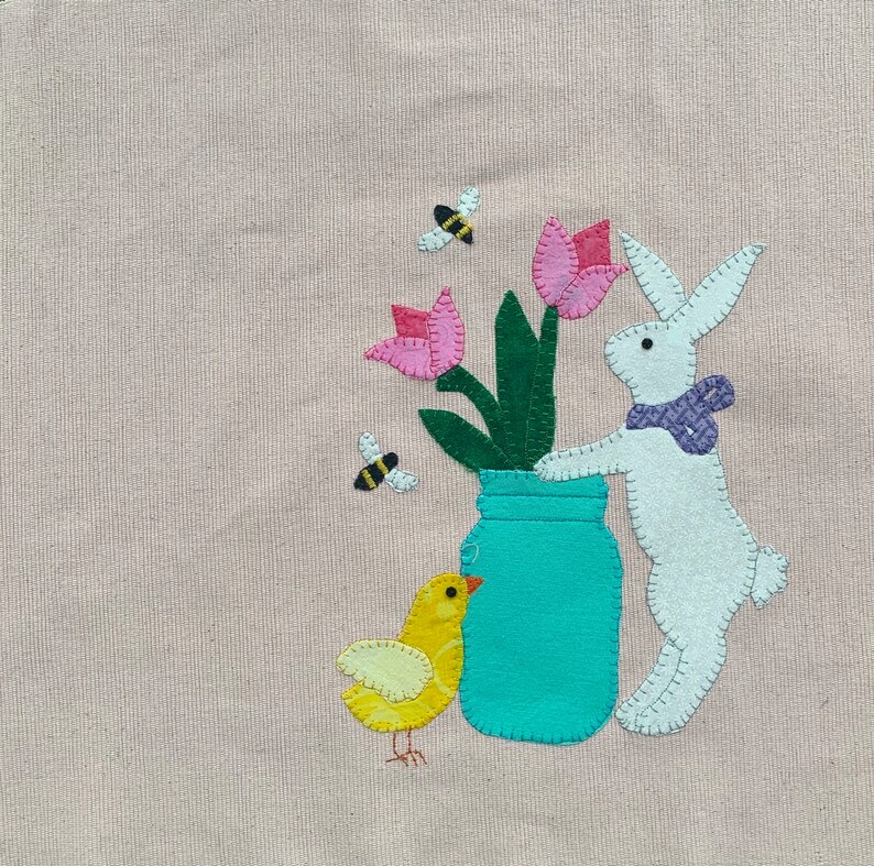 Easter Bunny Appliqué Placemat/Appliquéd Table Topper Easter Bunny image 7