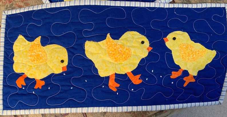 Appliquéd Chicks Mini Quilt/Three Little Chicks Table Topper/Wall Hanging image 1