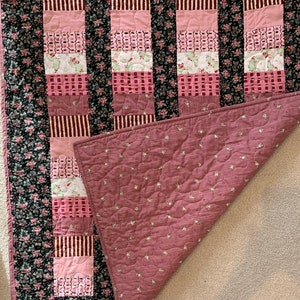 Lap Quilt/Pretty in Pink Lap Size Quilt/Fireside Quilt image 3