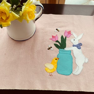 Easter Bunny Appliqué Placemat/Appliquéd Table Topper Easter Bunny image 1