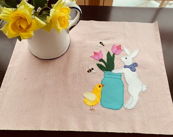 Easter Bunny Appliqué Placemat/Appliquéd Table Topper Easter Bunny