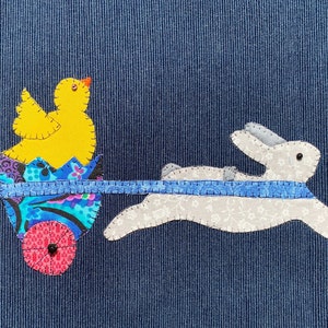 Easter Bunny and Chick Appliqué Table Topper/Easter Bunny Placemat Applique image 1