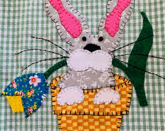 Easter Bunny Tea Towel Appliquéd/Applique Easter Bunny Kitchen Towel