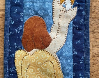 Angel Wall Hanging Mini Quilt Applique/Christmas Angel Appliqued Wall Warmer
