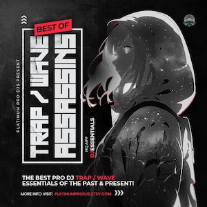 Könnte beinhalten: Ein Schwarzweißbild einer Frau, die eine Kapuzenjacke mit einem Galaxie-Druck trägt. Der Text "BEST OF TRAP/WAVE ASSASSINS" befindet sich in einem roten Kasten mit weißem Rand. Der Text "HQ AIFF DJ ESSENTIALS" befindet sich in einem weißen Kasten mit schwarzem Rand. Der Text "THE BEST PRO DJ TRAP/WAVE ESSENTIALS OF THE PAST & PRESENT! MORE INFO VISIT: PLATINUMPRODJS.ETSY.COM >>>" befindet sich am unteren Rand des Bildes.