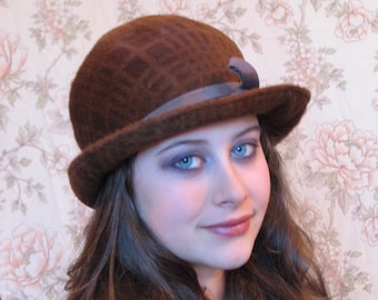 Vintage brown hat, made in Italy