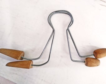 Shoe hangers