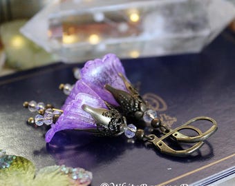 Handmade Lily Flower Earrings: Light Purple Art Nouveau Floral Dangle