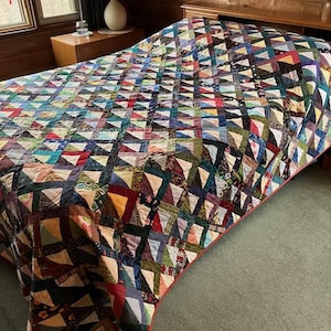 Queen/King Colorful Triangle Quilt, Double-Sided, 105"x90"